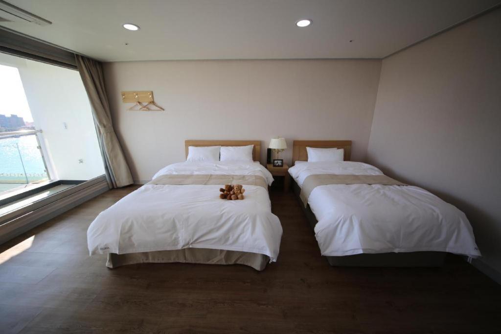Hotel Aroha Jeju Seogwipo Exterior foto