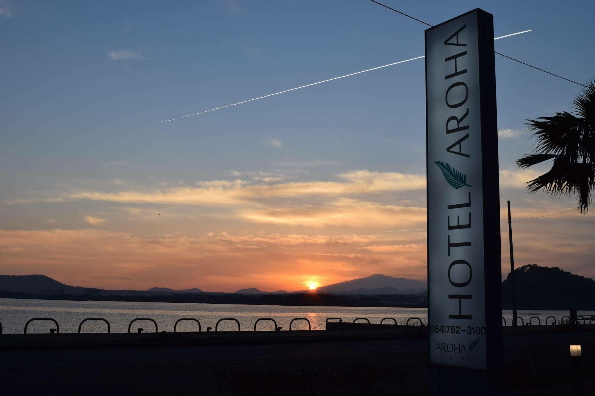 Hotel Aroha Jeju Seogwipo Exterior foto